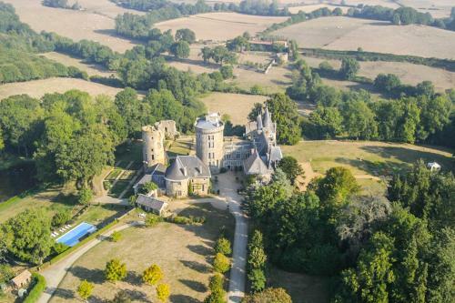 Agroturismo La Flocelliere Chateau Sleeps 10 Pool Wifi