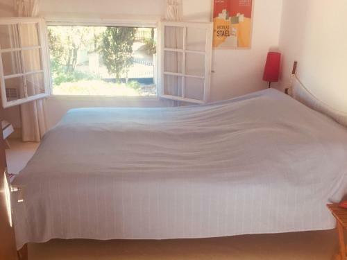Spacious Holiday Home In Lorgues With Swimming Pool