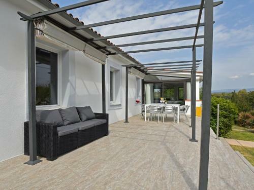 Modern Villa In Malves-en-minervois With Private Pool