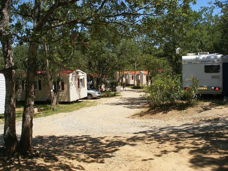 Camping Les Bruyeres