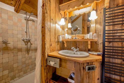 Chalet Persan
