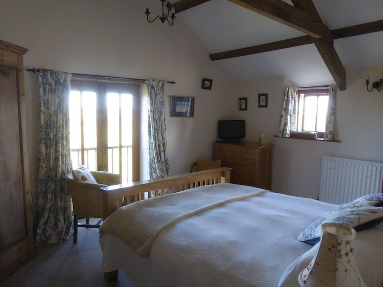Bed & Breakfast Lower Tresmorn Farmhouse