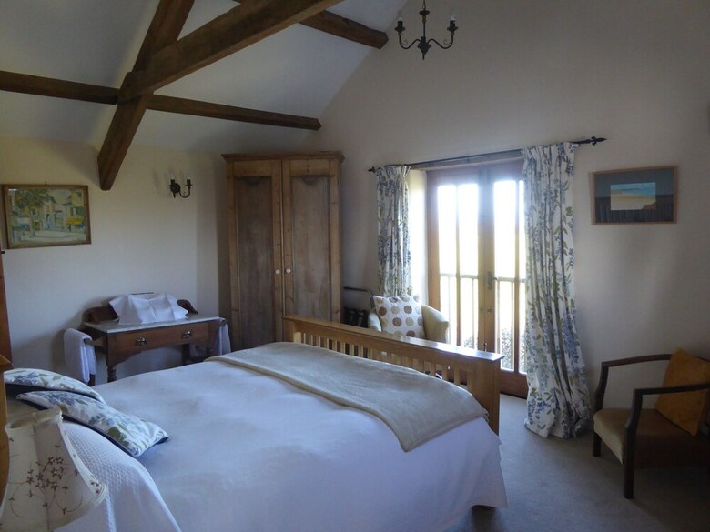Bed & Breakfast Lower Tresmorn Farmhouse