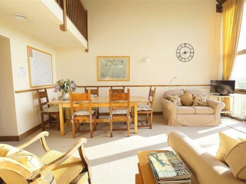 Gallery Barn, Burford