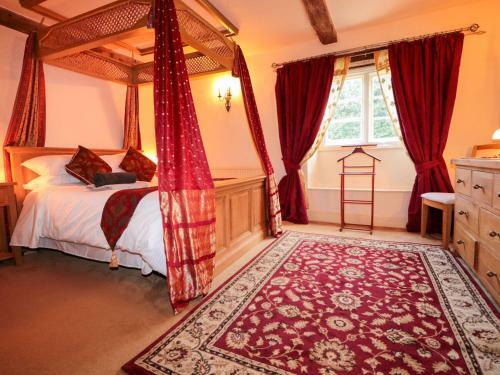 Worcester Lodge, Coleford