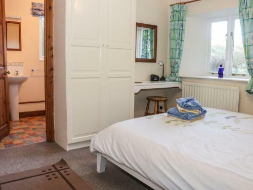 Corfton Cottage