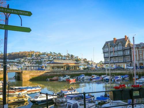 6 The Pottery, Dartmouth