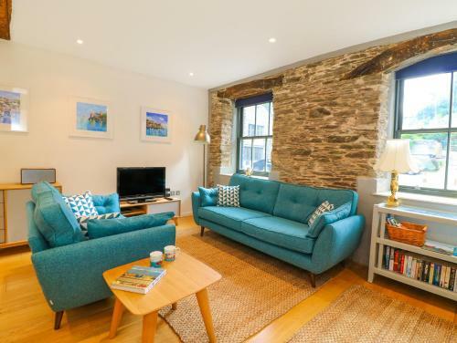 6 The Pottery, Dartmouth