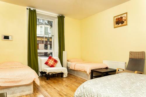 Hostal Centre Stay Townhouse