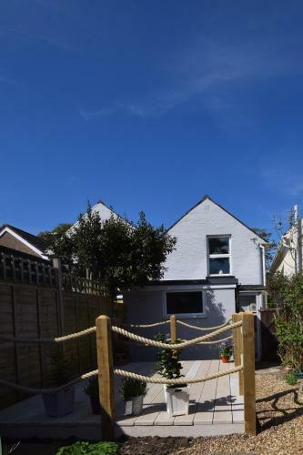 1 Ashley Cottages