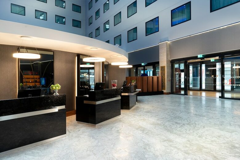 Hotel Crowne Plaza London Heathrow T4