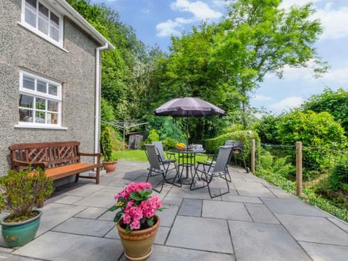 Holiday Home Llanerfyl