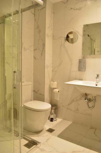Alexakis Hotel & Spa