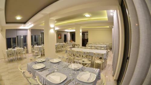 Hotel Galaxias