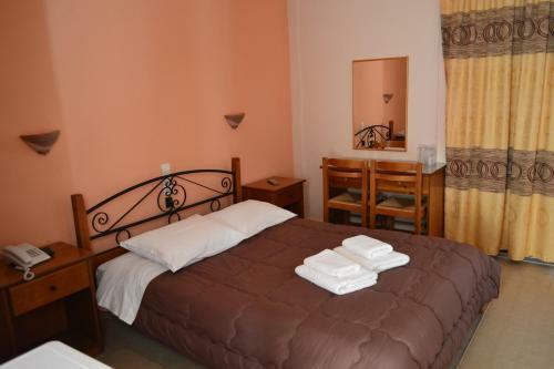 Hostal Anixis Hotel