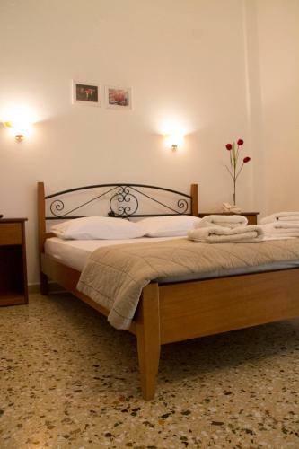 Hostal Anixis Hotel