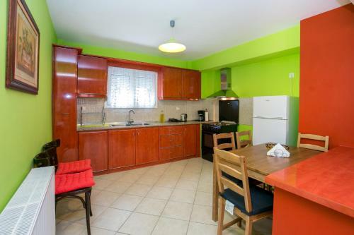 Grande Apartments
