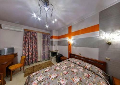 Dryades Hotel