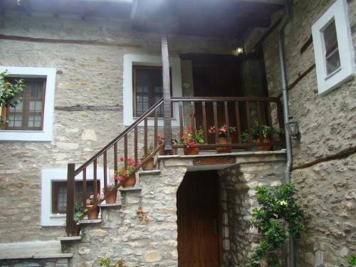 Hostal Archontiko Iatridis