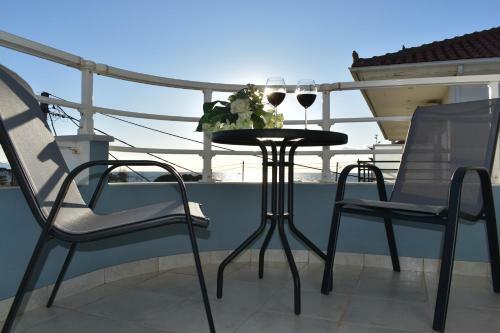 Dionisos Hotel