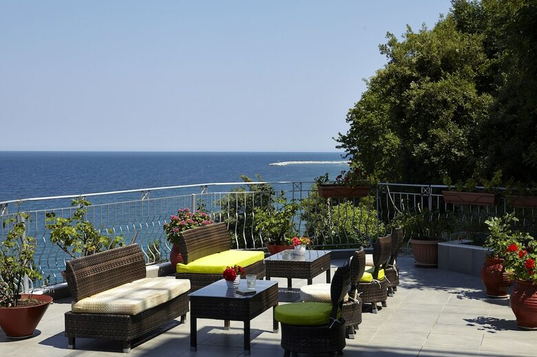 Hotel Alkyonis