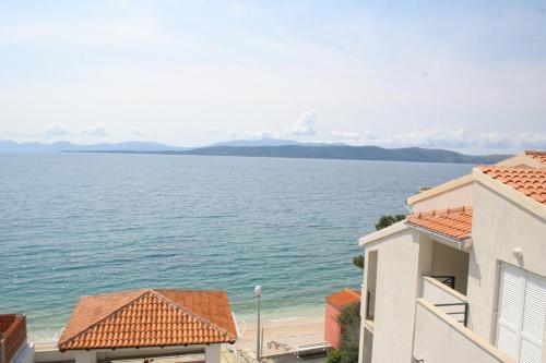 Apartments By The Sea Igrane, Makarska - 2680