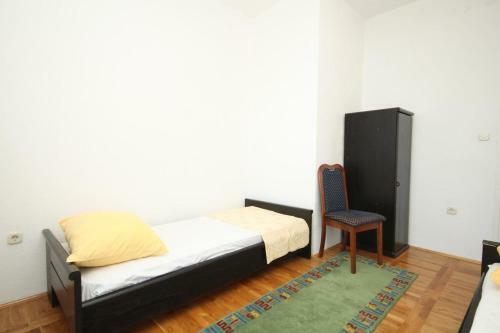 Apartments By The Sea Necujam, Solta - 8647
