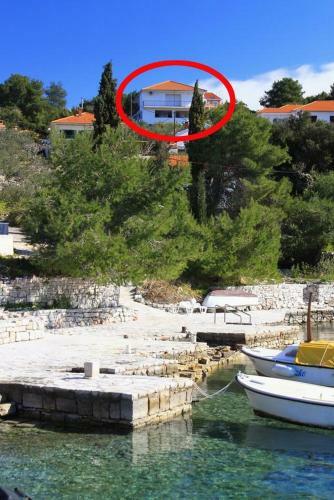 Apartments By The Sea Necujam, Solta - 8647