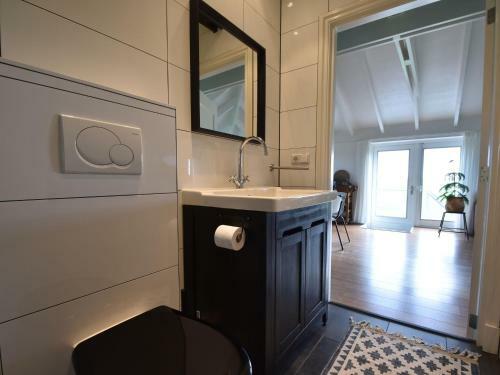 Cozy Apartment In Burgerbrug Netherlands With Meadow View