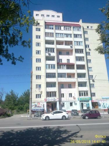 Apartamenty Na Priborostroitelnoy 10