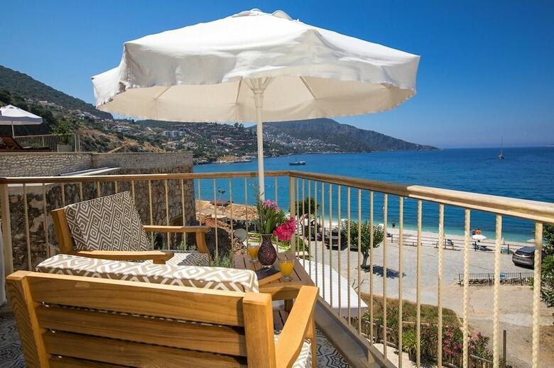 Hotel Pier House