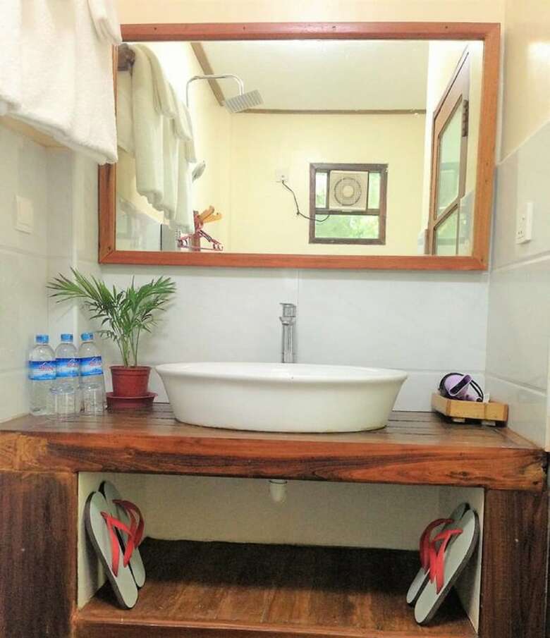 Kyaw Myanmar Hotel