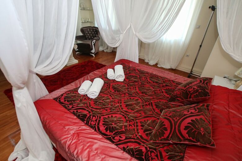 Hotel Bob Exclusive