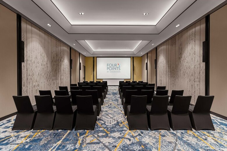 Hotel Four Points By Sheraton Phuket Patong Beach Resort