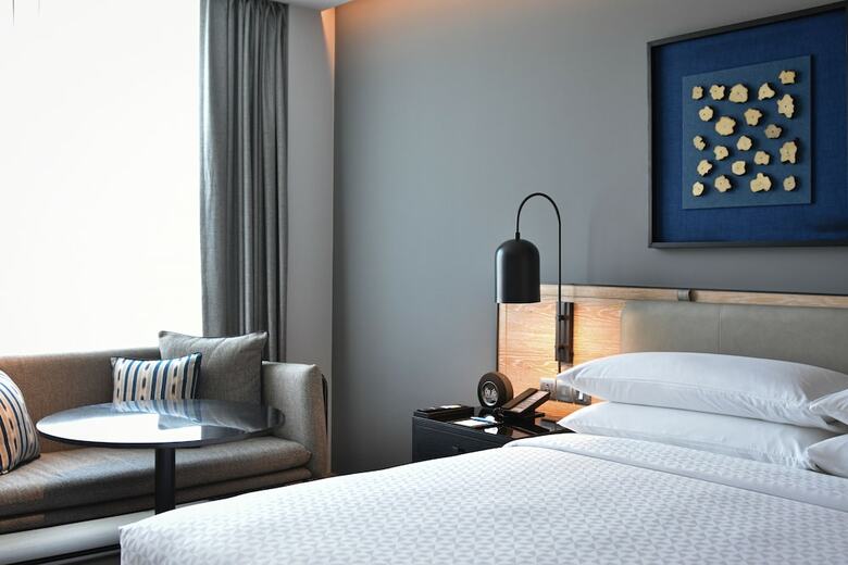 Hotel Four Points By Sheraton Phuket Patong Beach Resort