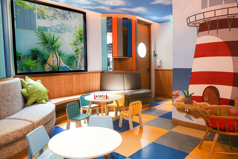 Hotel Four Points By Sheraton Phuket Patong Beach Resort