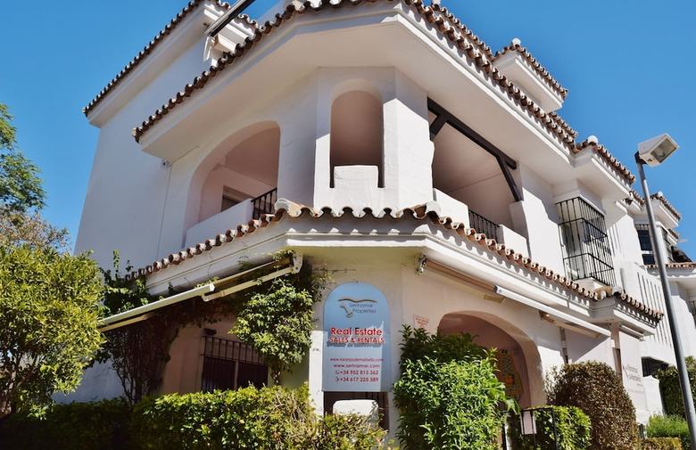 Apartamentos Y Casas Serinamar Marbella