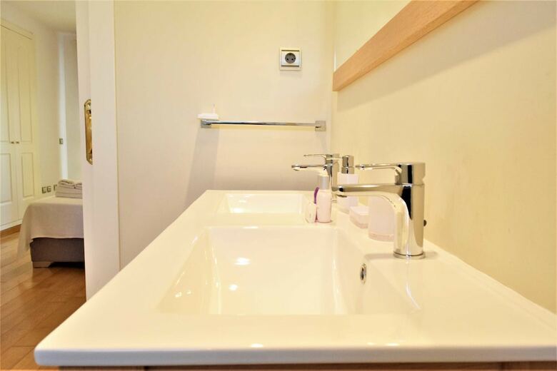 Apartamentos Y Casas Serinamar Marbella