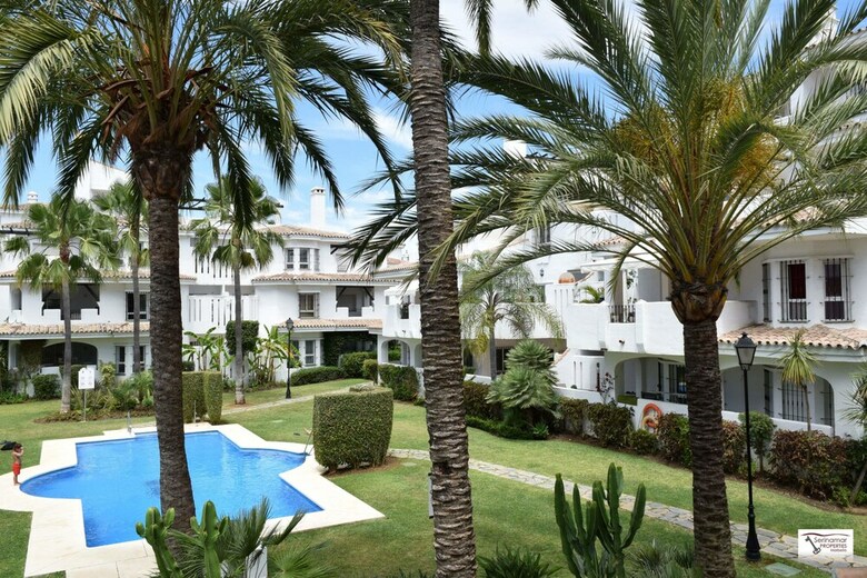 Apartamentos Y Casas Serinamar Marbella