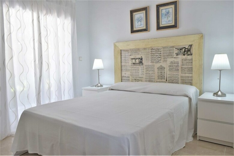 Apartamentos Y Casas Serinamar Marbella
