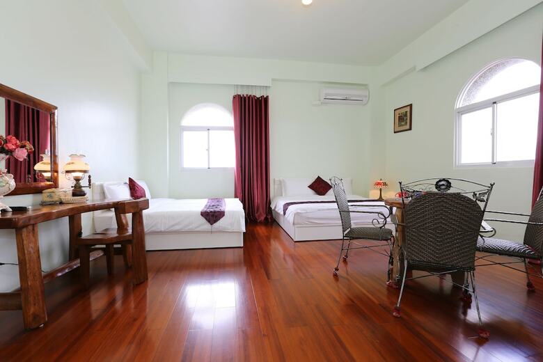 Hotel Alps Garden B&B