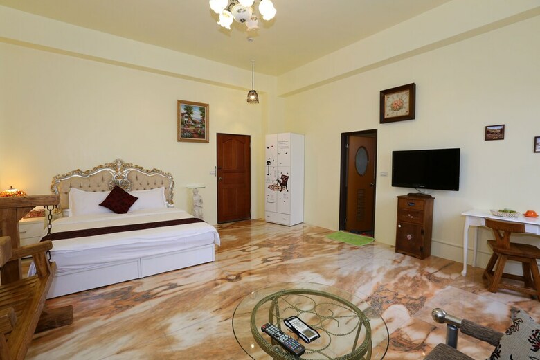 Hotel Alps Garden B&B