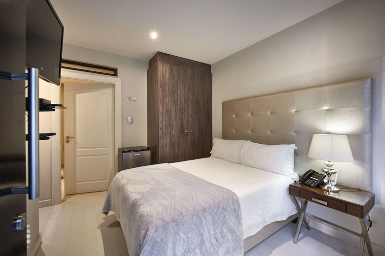 Dynasty Forest Sandown Hotel & Conference Centre