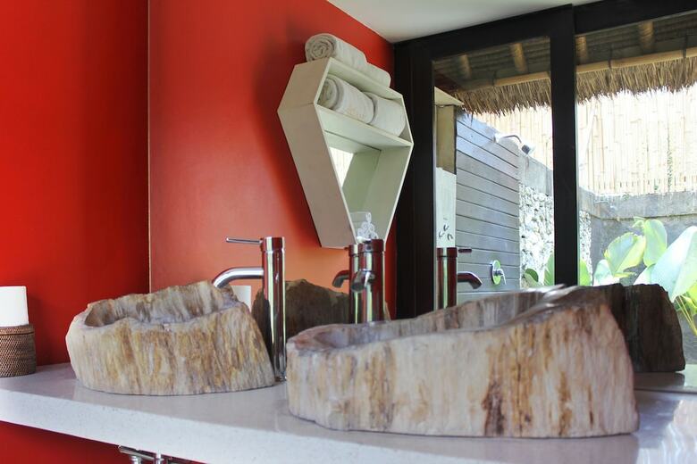 Hotel Oasis Canggu Bali