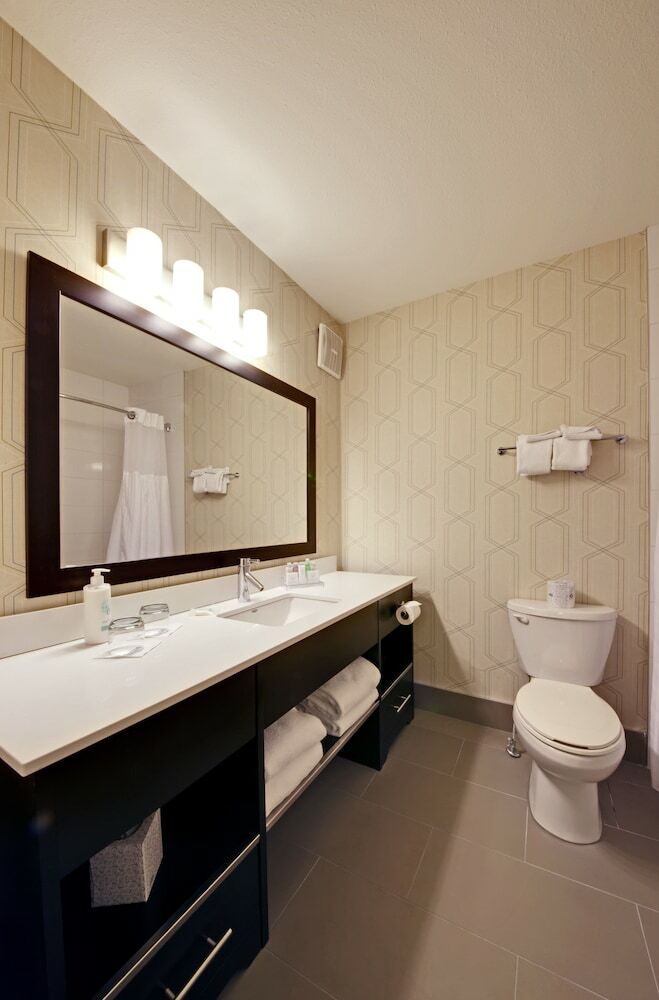 Coast Kamloops Hotel & Conference Centre