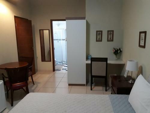 Hostal Hotel Pousada Oasis Park