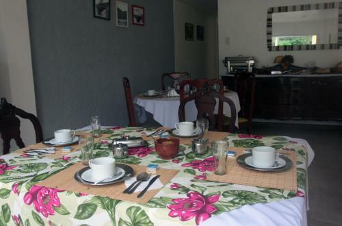 Hostal Pousada V� Irene
