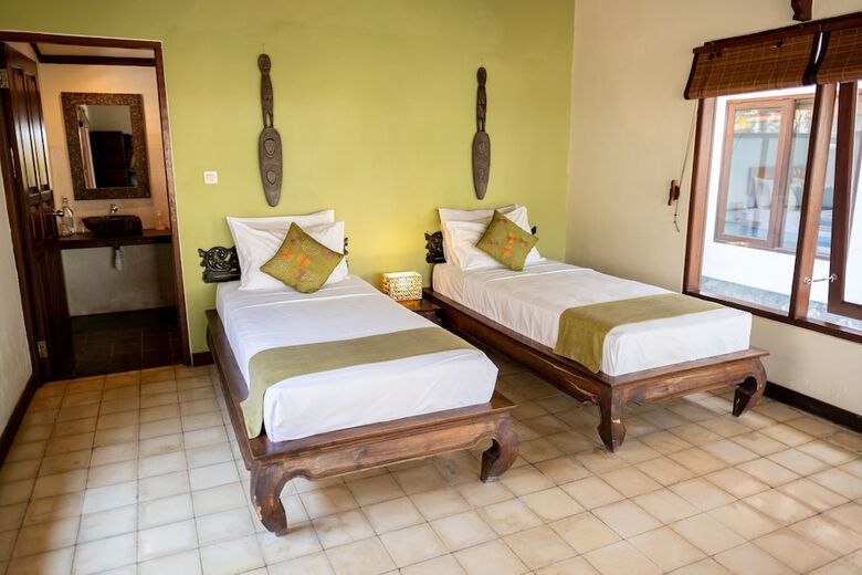 Hotel Karma Kayak