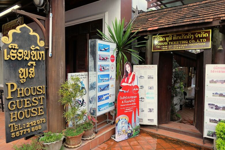 Hotel Phousi Guesthouse