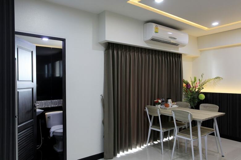 Hotel Chateau De Sukhumvit